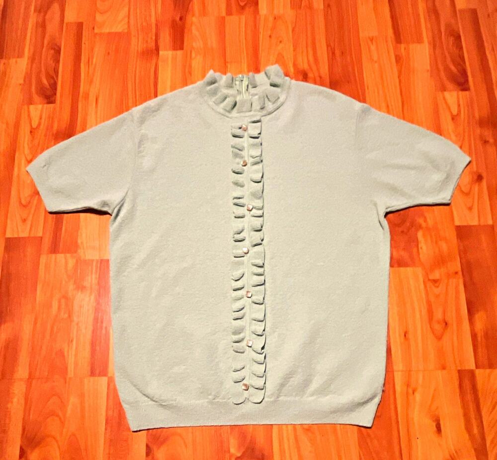 VTG Exmoor Light Green Nylon Knit Sweater M Short Sleeve Zip back (18”Wx24”L)